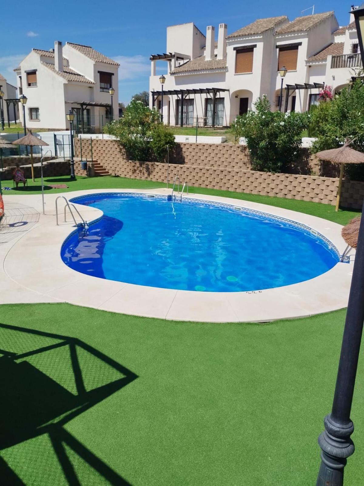 Suite En Sierramagna, Piscina Abierta El Ronquillo Eksteriør bilde